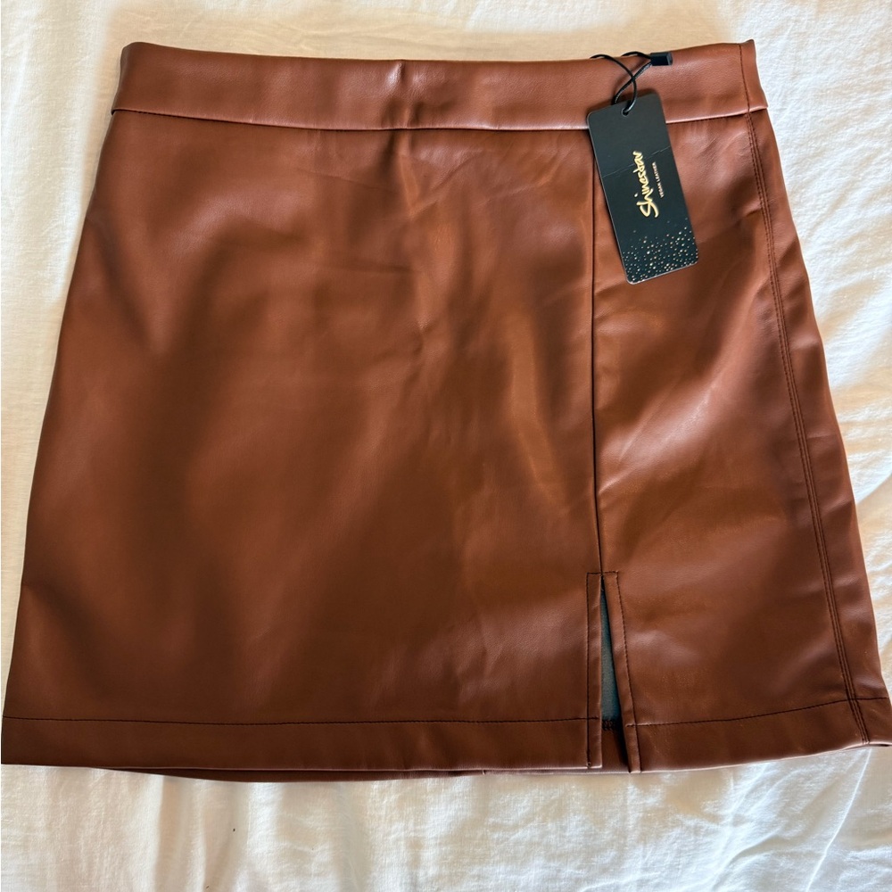 Brown leather Skirt with slit size medium
